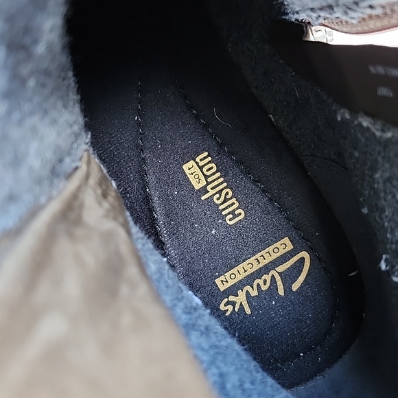 CLARKS FARALYN RISE LEATHER BOOTS - Picture 8 of 11